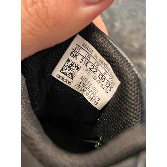 Adidas Kids Vl Court 2.0 Low Athletic Sneaker Shoes Slip on Black‎ White Size 6K - Picture 10 of 10